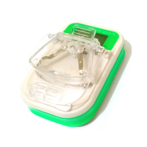 Quickshopping Universal Tavel Charger Green